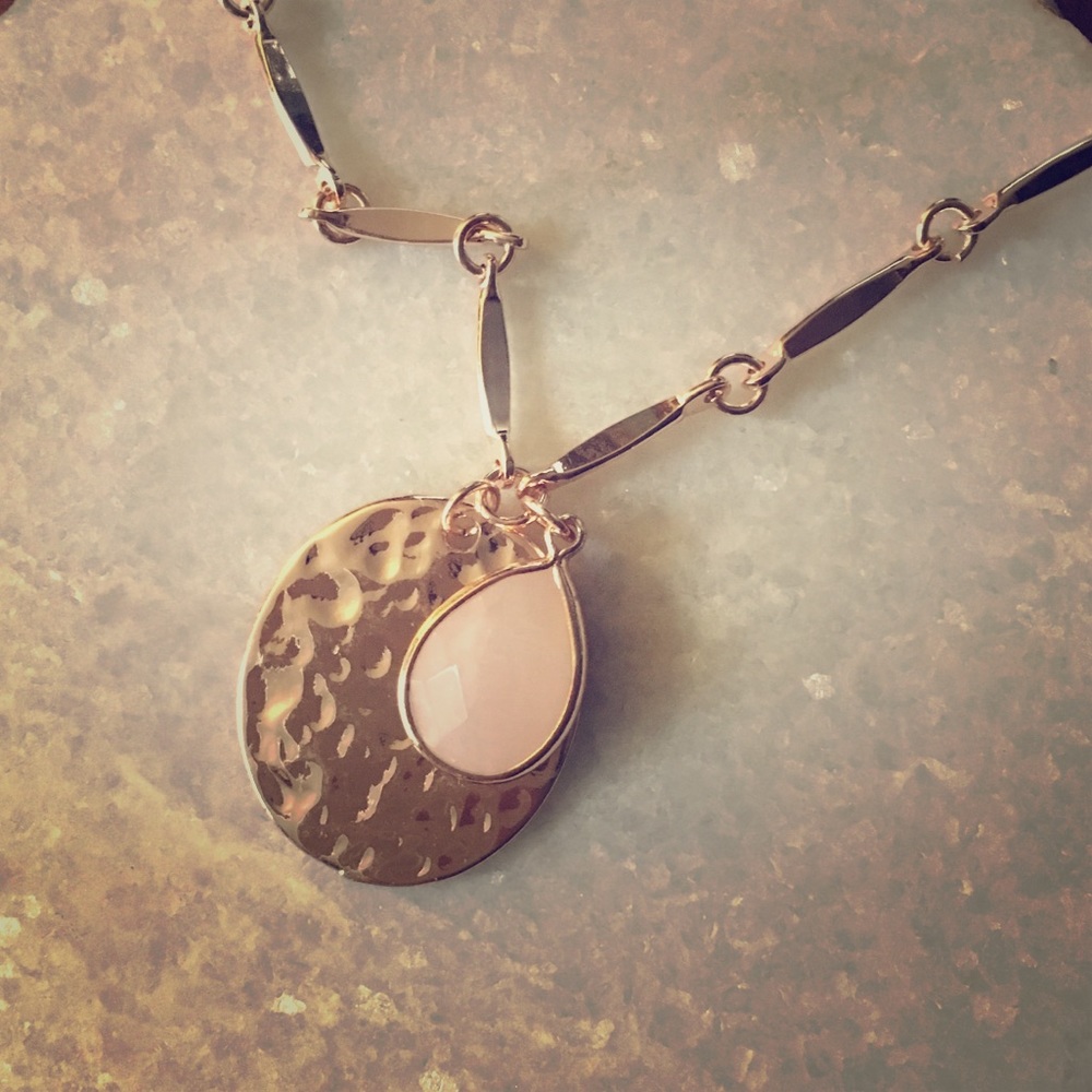New TOPSHOP chain necklace w/ semi precious stone